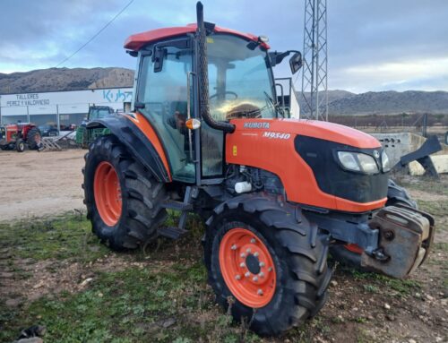 Kubota M9540